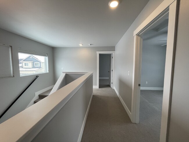 Building Photo - Practically New 3 Bedroom with Mountain Views!