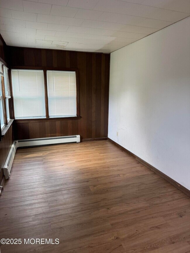 Building Photo - 259 Matawan Ave