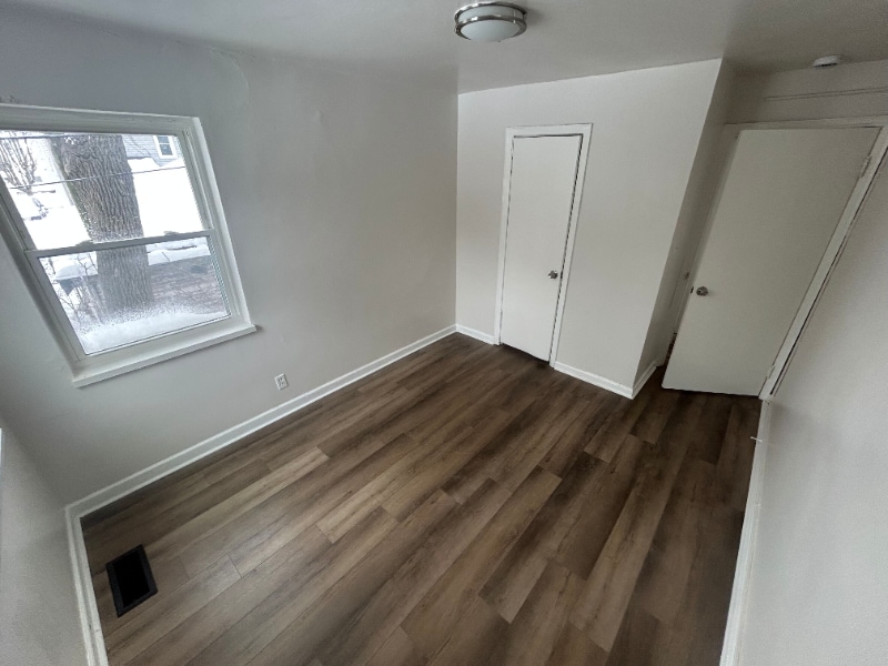 Building Photo - 2616 Newport Ave