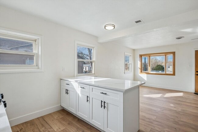 Building Photo - Remodeled house