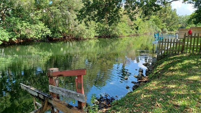 Building Photo - 2015 N 31st Ave