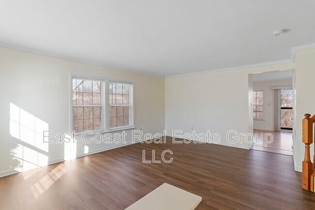 Building Photo - 91 Grindstone Dr