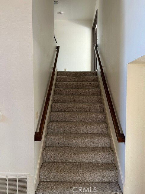 Building Photo - 5947 Helmcrest Dr