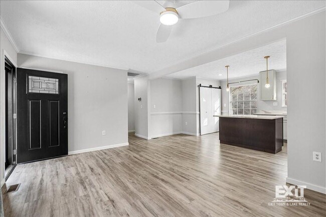 Building Photo - Welcome To This Smart 3 Bedroom, 1.5 Bath Home in Clarksville, VA!