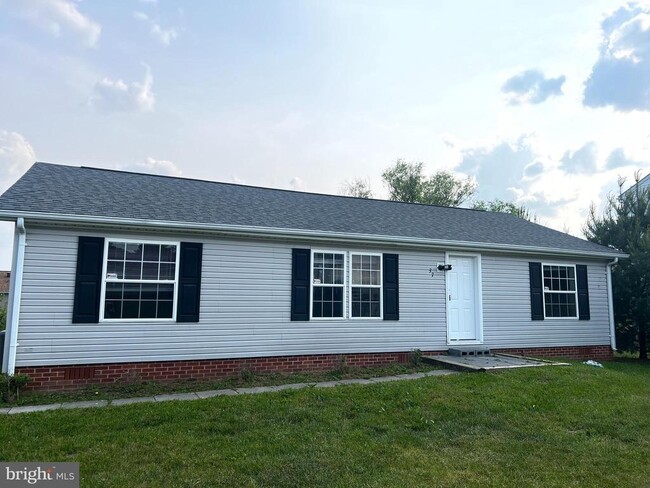 Building Photo - 37 Thayers Gull Dr