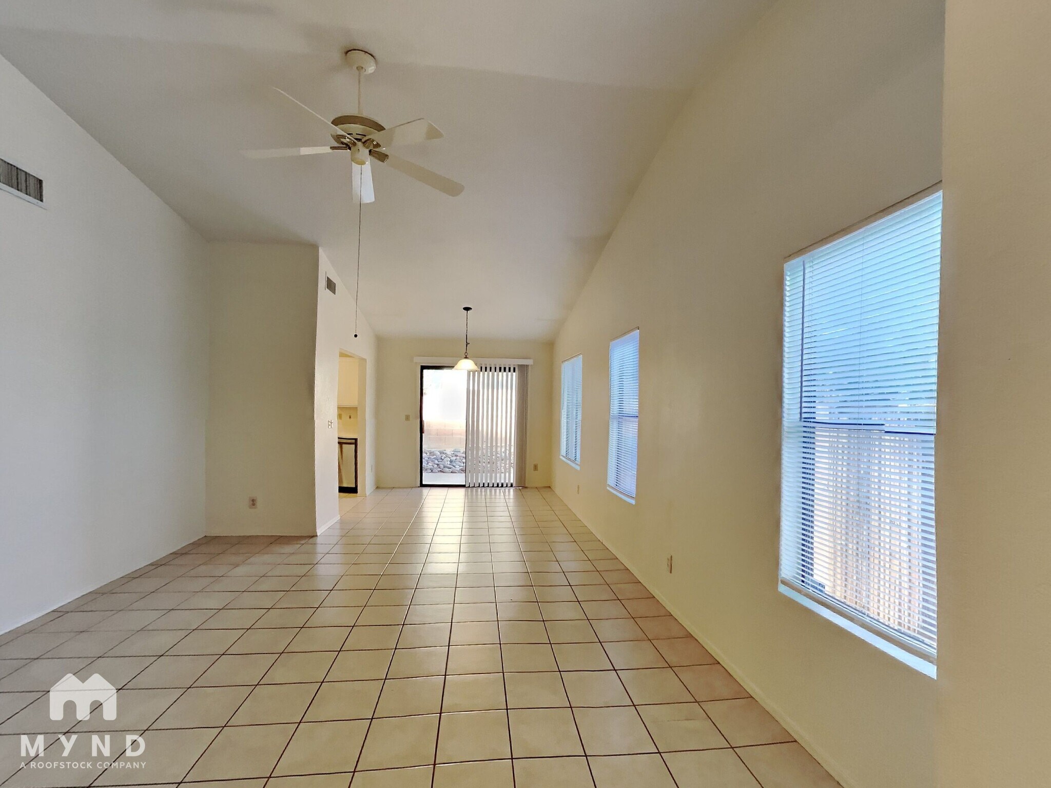 Building Photo - 2966 W Country Meadow Dr