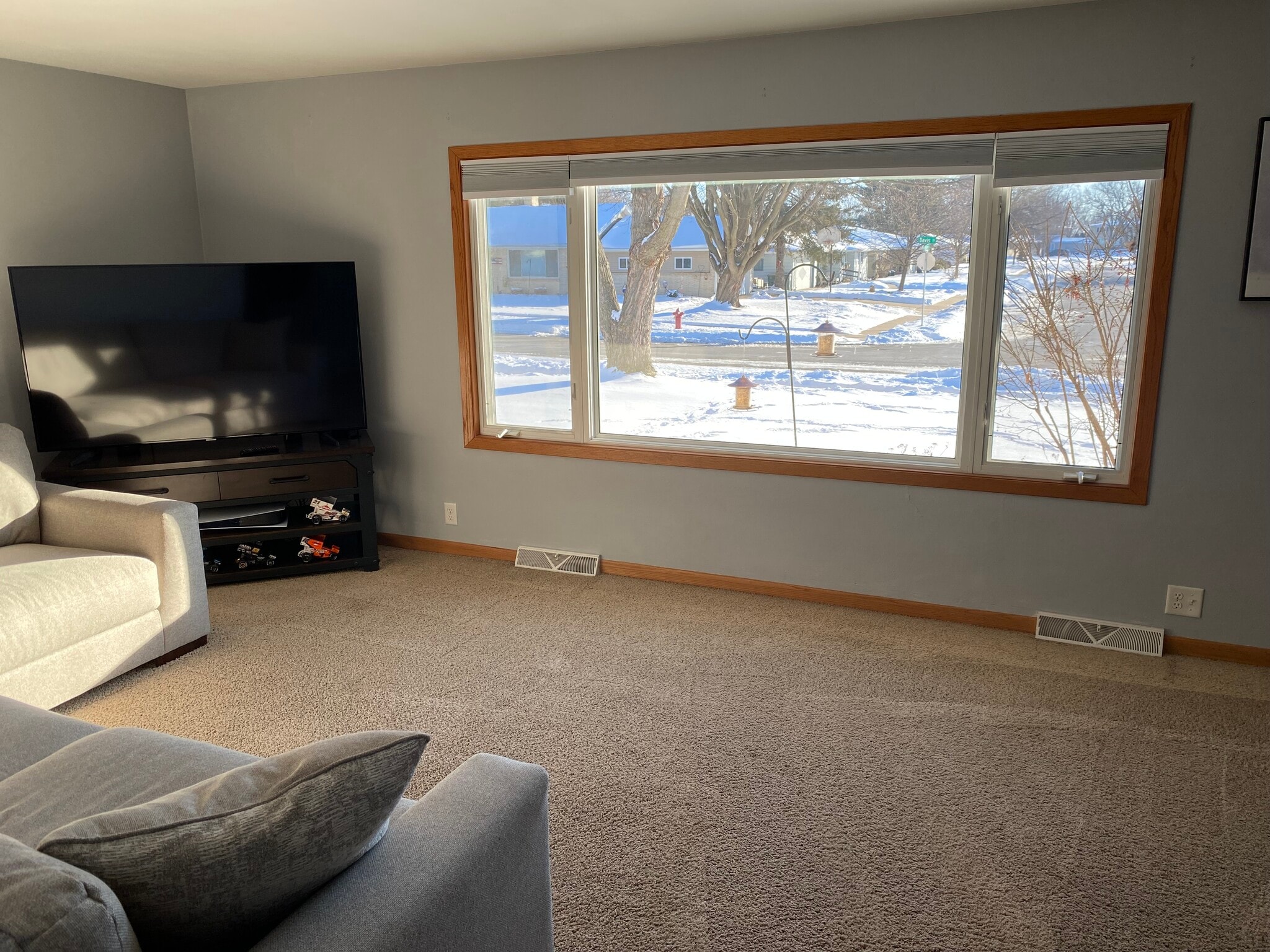 Building Photo - 808 Davis St