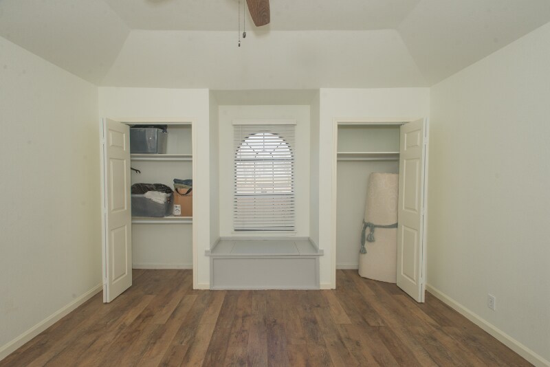 Building Photo - 430 CR 680