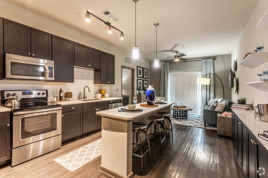 88 Twenty 8820 Westheimer Rd Houston TX 77063 Apartment Finder