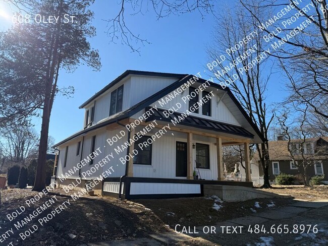 Building Photo - Wyomissing Boro 3 bedroom 2 full bath