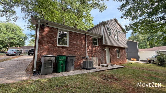 Building Photo - 3331 Donovan Pl
