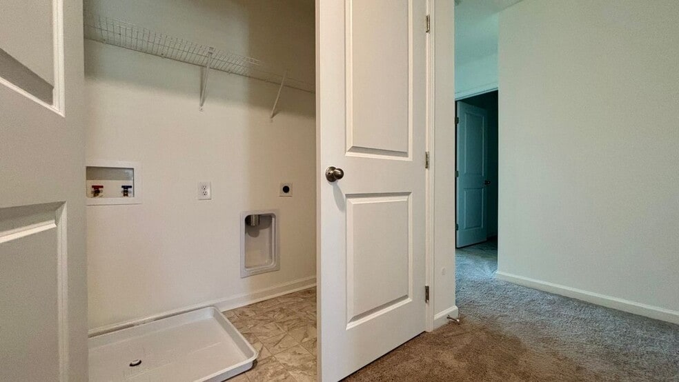 Building Photo - 333 Emma Victoria Wy