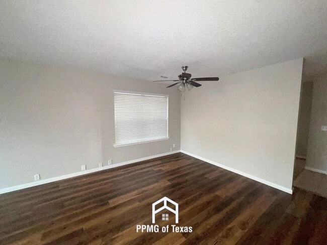 Building Photo - 18310 Atasca Wds Trce