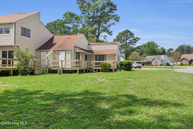 Building Photo - 125 Pirates Rd