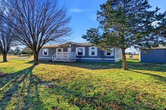 Building Photo - 2828 Sandusky Rd E