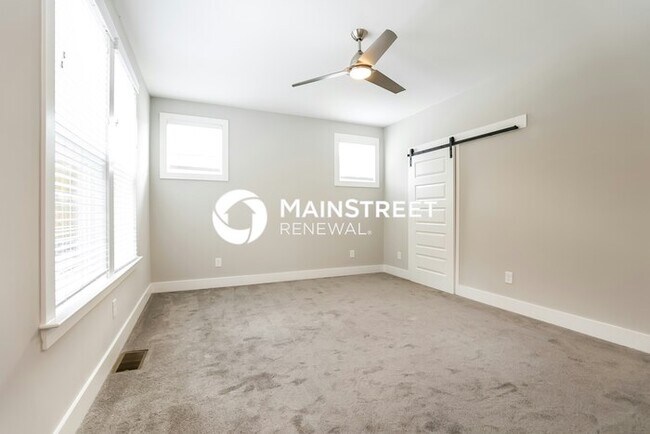 Building Photo - 3 Bedroom Pet-Friendly Home in HERMITAGE, ...