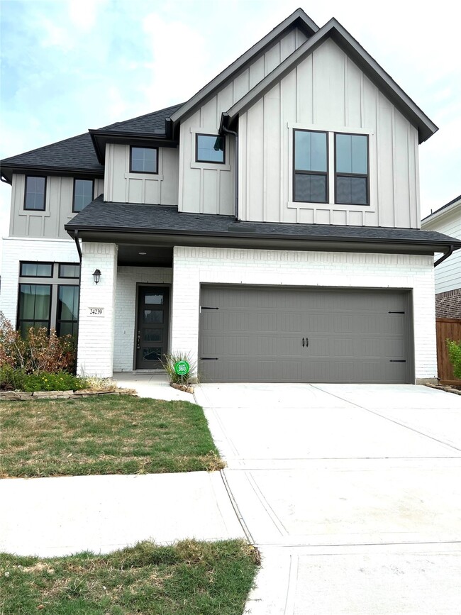 Primary Photo - 24239 Maple Summit Ln