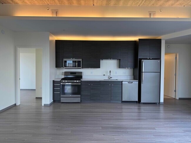 Building Photo - 1922 N Milwaukee Ave