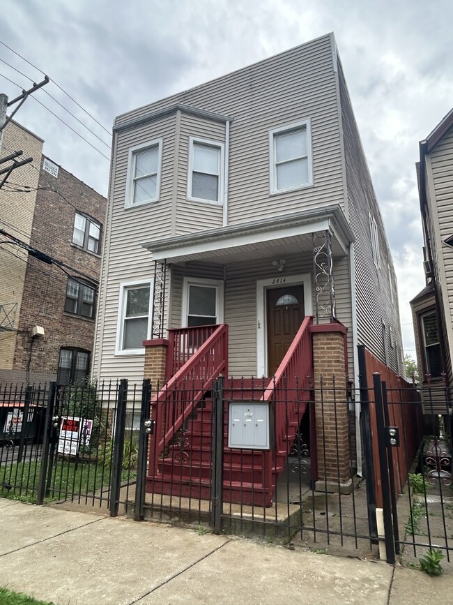 Building Photo - 2414 N Lawndale Ave