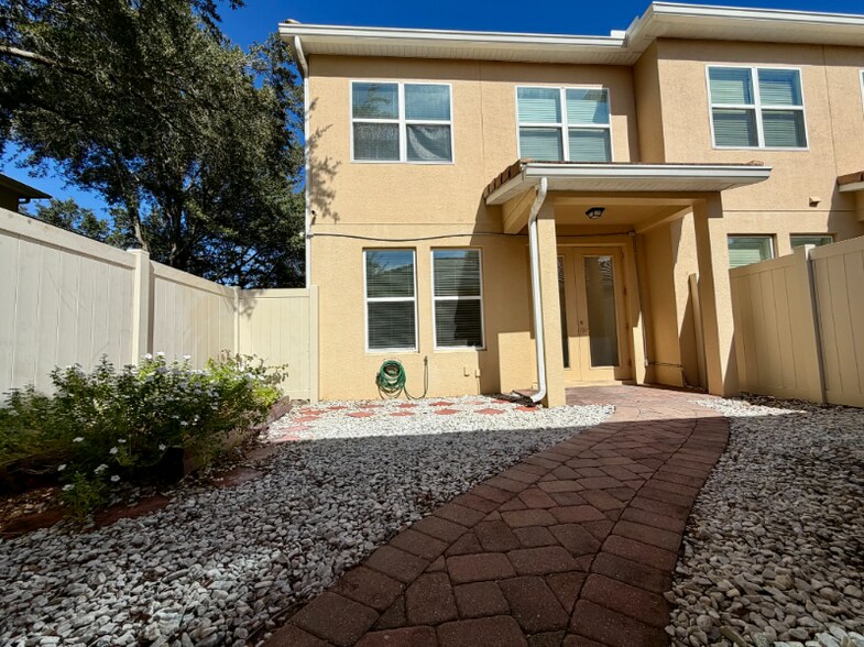 Building Photo - 11320 Jasper Kay Terrace