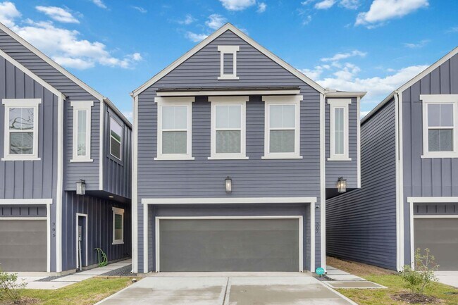 Building Photo - Bauman Heights