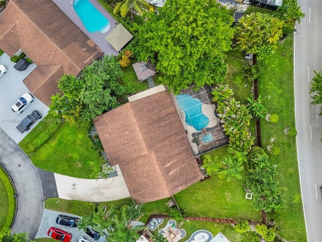 Building Photo - 15531 SW 54th Terrace