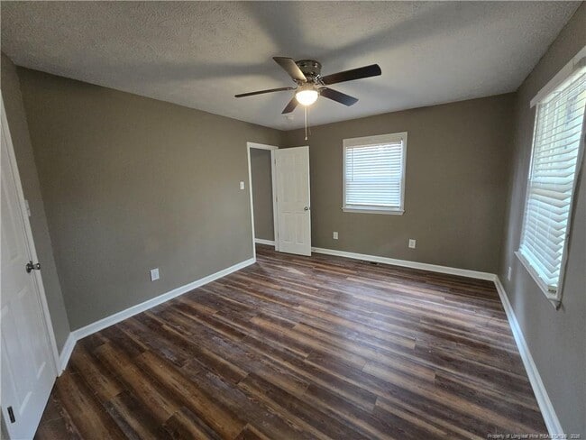 Building Photo - 2517 Vestal Ave