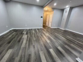 Building Photo - 3320 Gwynns Falls Pky