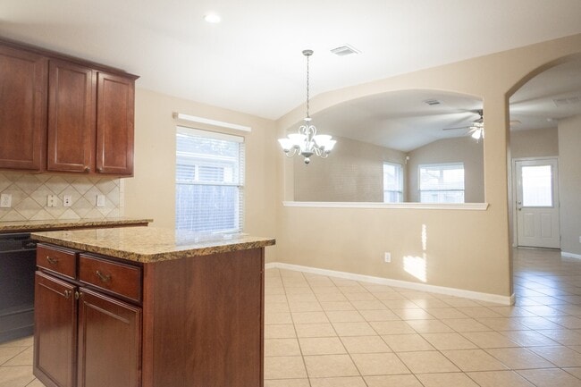 Building Photo - 6342 Applewood Forest Dr