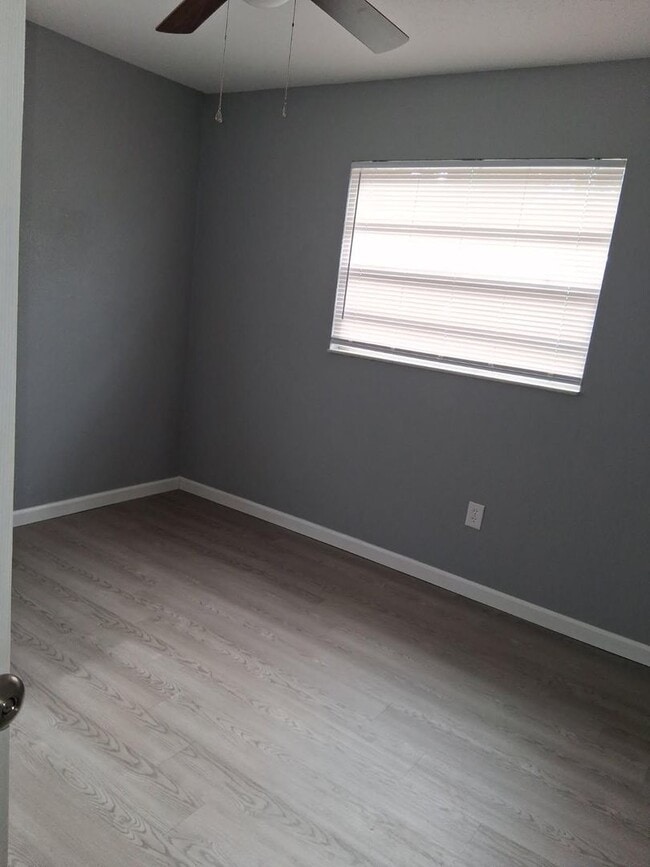 Building Photo - Northside Rental Home!