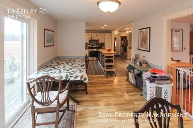 Building Photo - 10 Kelley Rd