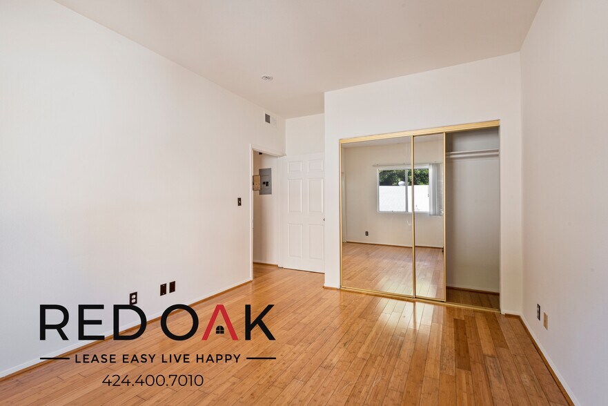 Building Photo - 2463 Sawtelle Blvd