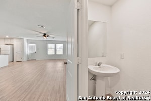Building Photo - 10626 McClintock Dr