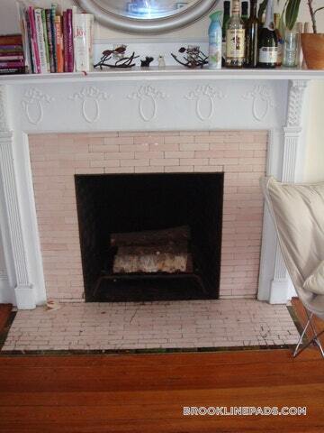Building Photo - 1616 Beacon St