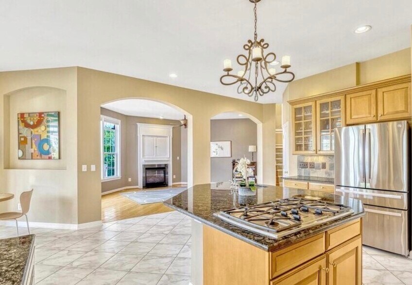 Building Photo - 22374 Dolomite Hills Dr
