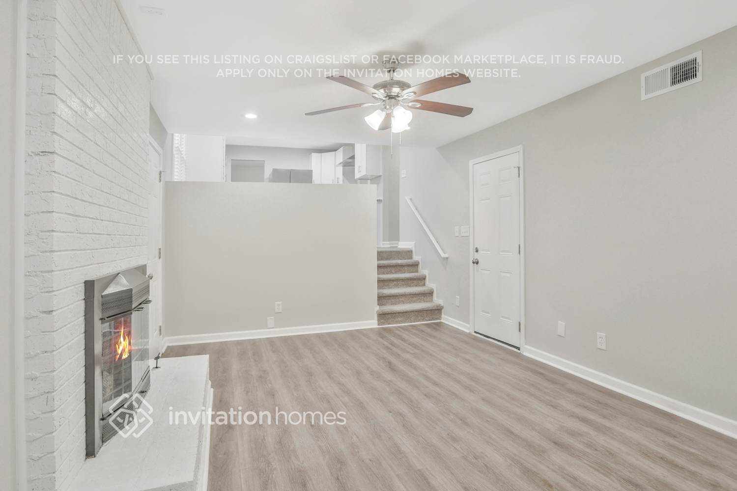 Building Photo - 3049 Larkspur Cir SW