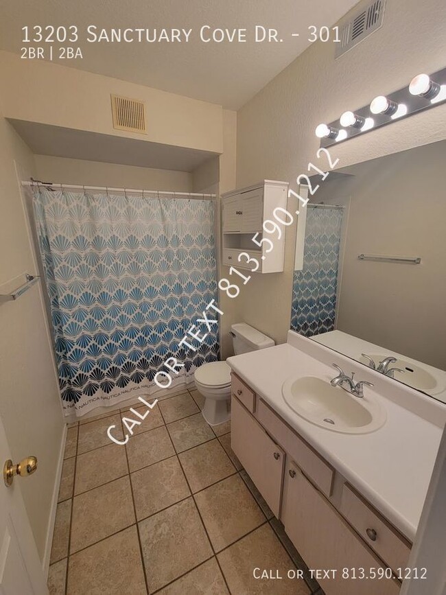 Building Photo - Spacious Tampa Condo