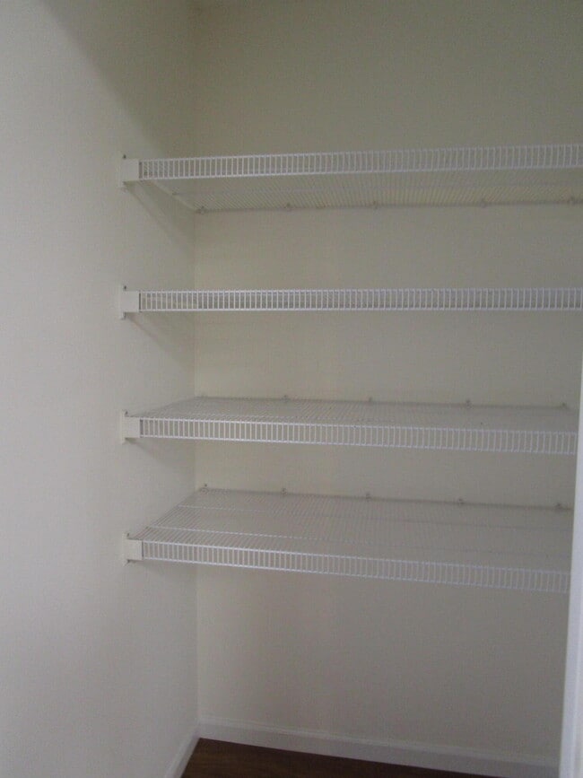 Building Photo - 3540 Prescott Dr