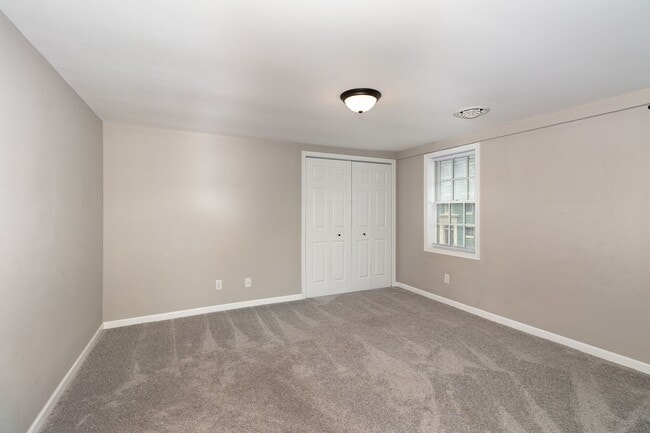 Building Photo - 4 Bedroom home in historic downtown Carlisle, PA!