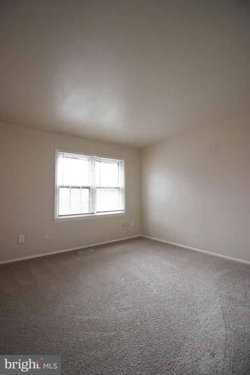 Building Photo - 7765 Brandeis Way