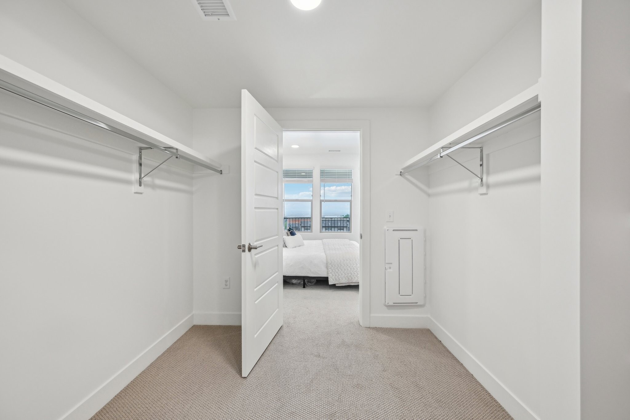 Building Photo - 2899 W 52nd Ave