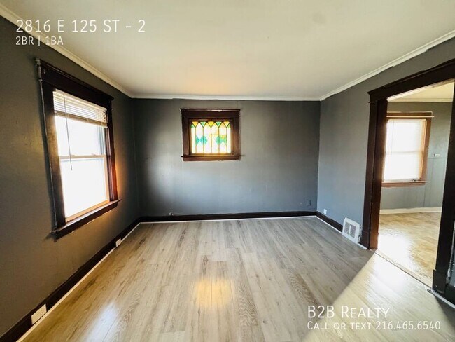 Building Photo - 2816 E 125th St