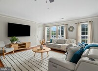 Building Photo - 15240 Torbay Way