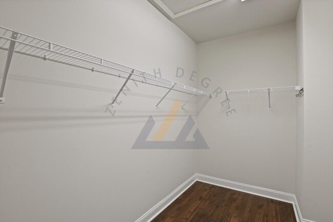 Building Photo - 1251 Northlake Blvd