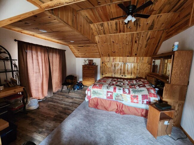 Building Photo - 61468 Blackhawk Trail Ln