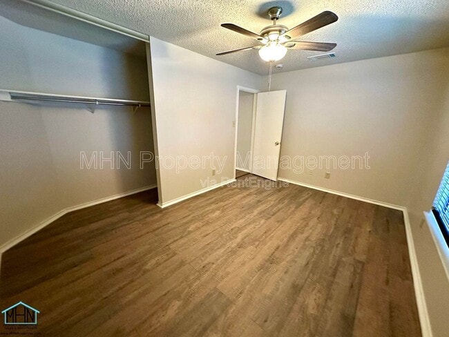 Building Photo - 5135 Elk Creek