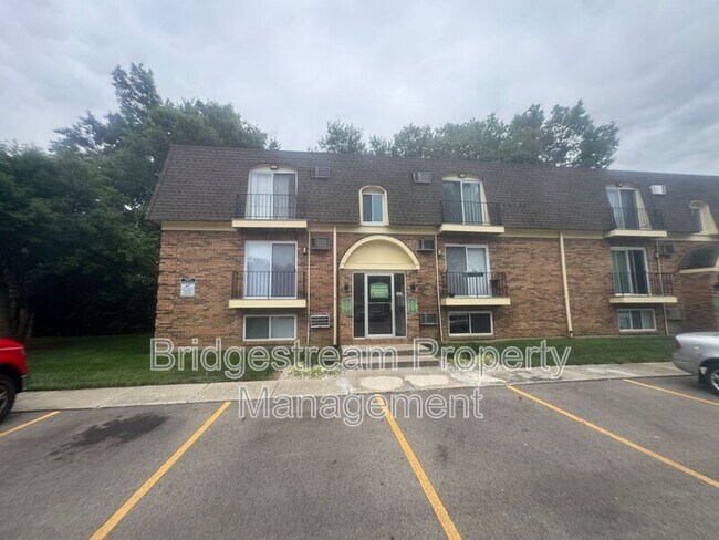 Primary Photo - 1211 W Main St