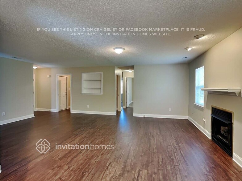 Building Photo - 2017 Briarberry Ln