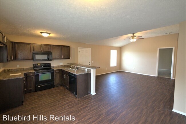 Building Photo - 3 br, 2 bath House - 1661 N Mallard