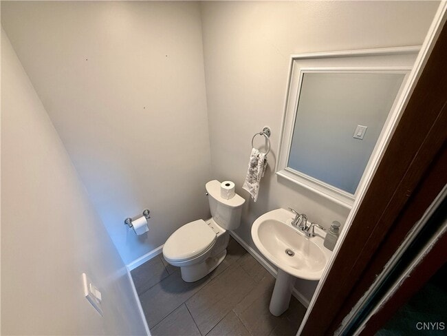 Building Photo - 8339 Zenith Dr